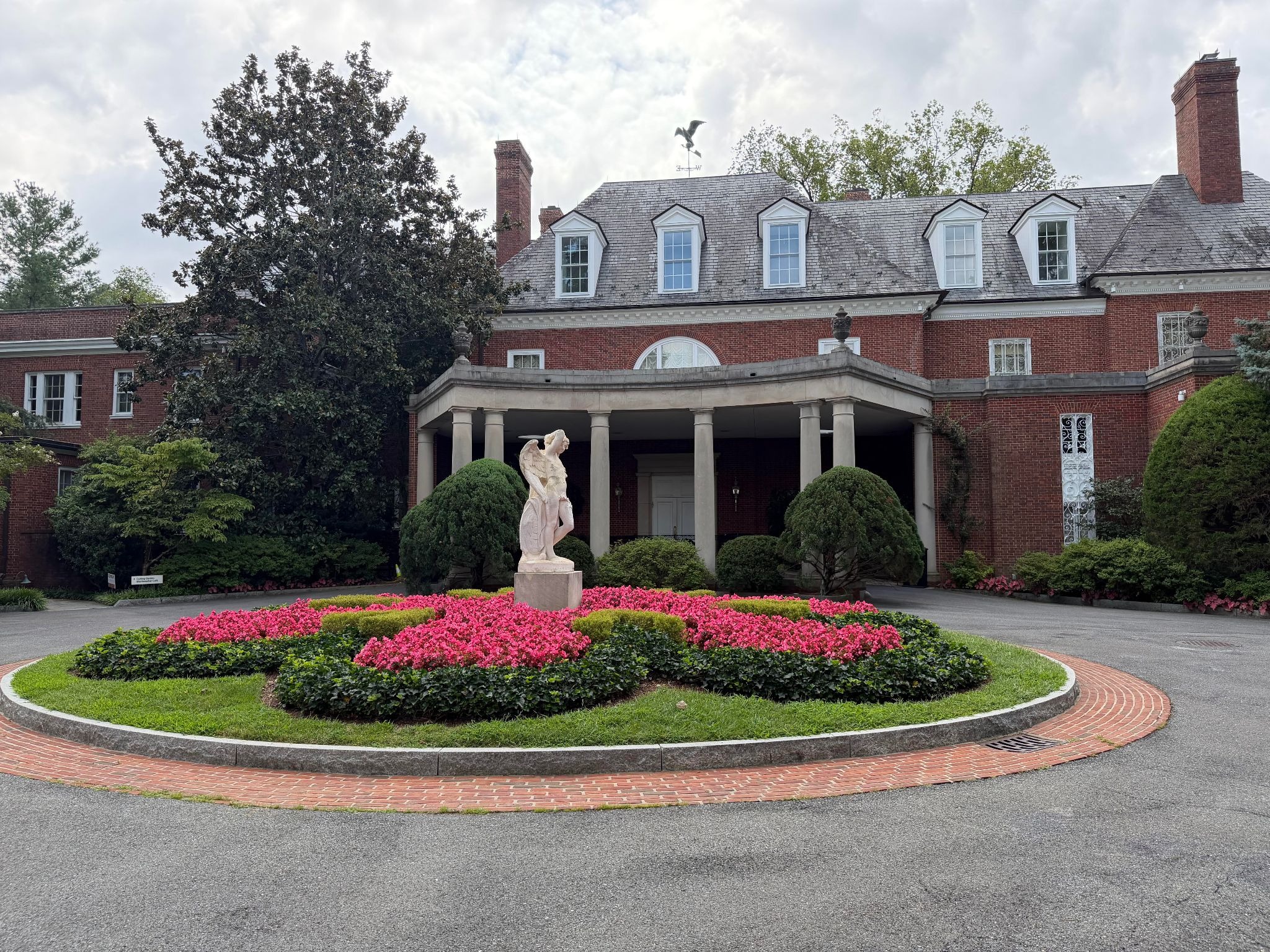 “Interwoven: A Tradition of Textiles” Discussion and Tour of the Exhibition at Hillwood Estate, Museum, and Gardens